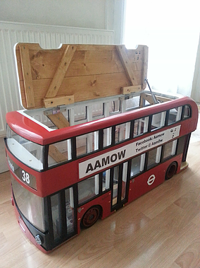 LONDON STORAGE BUS - Image 3